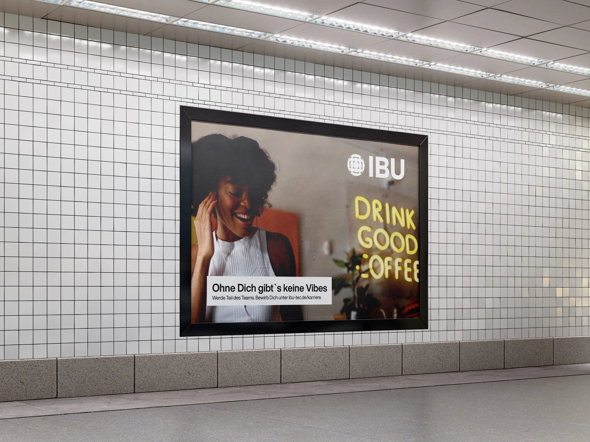 plakat_1_18_mockup_01.jpg__1920x0_subsampling-2.webp - UNICORN